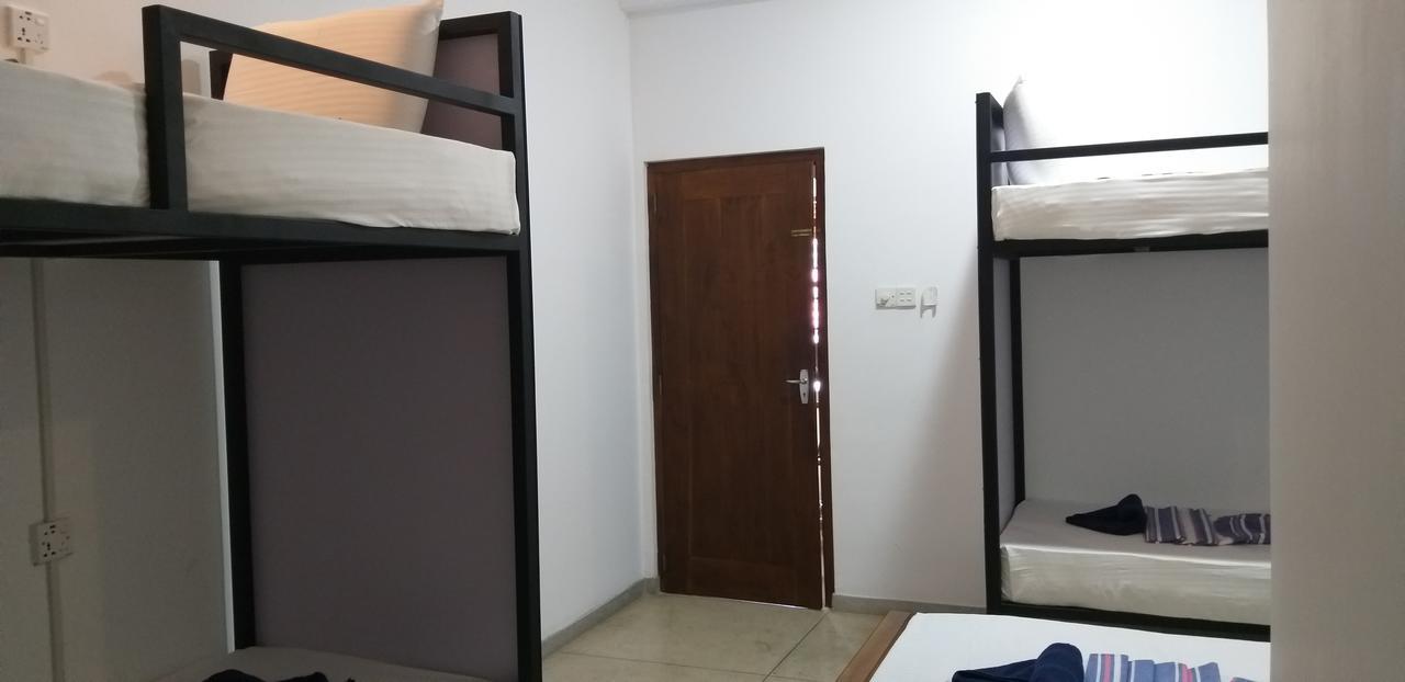 I & I Hostel Мирисса Экстерьер фото